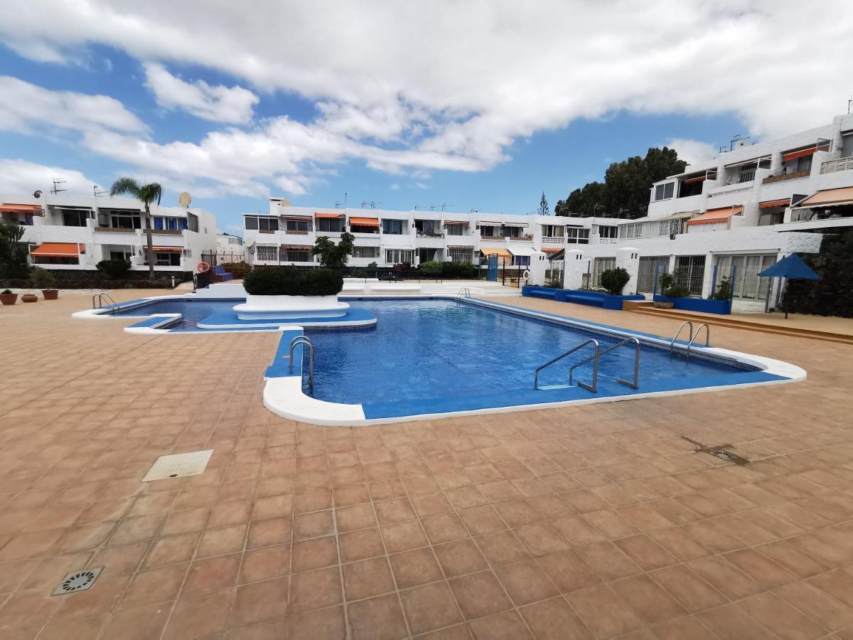 Sunny Apt With Terrace Coastal Area South Arona Арона Екстер'єр фото