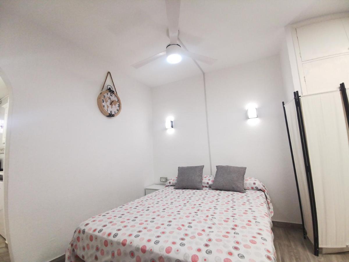 Sunny Apt With Terrace Coastal Area South Arona Арона Екстер'єр фото