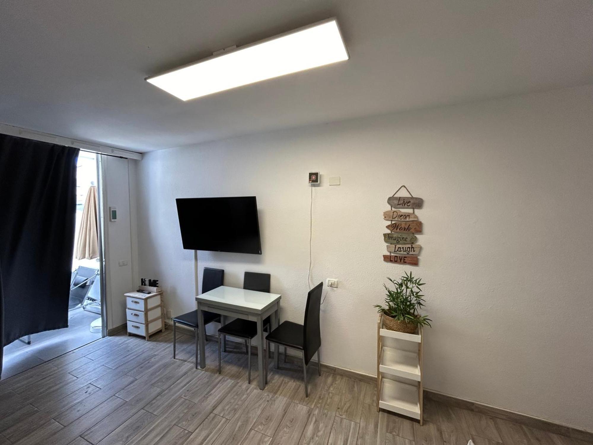 Sunny Apt With Terrace Coastal Area South Arona Арона Екстер'єр фото