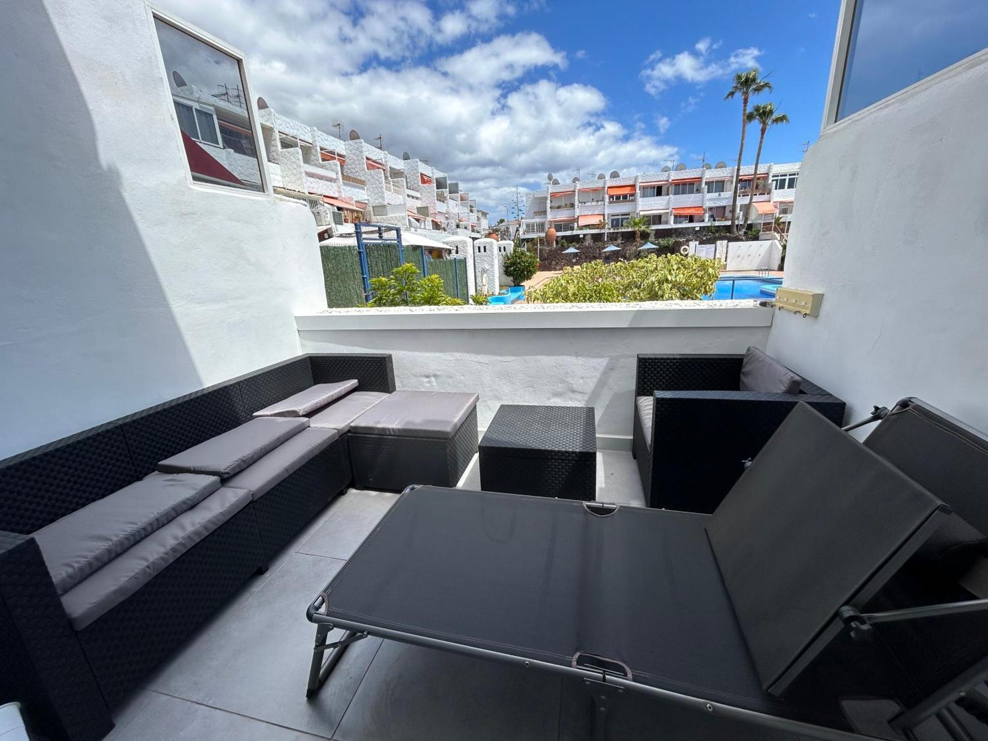 Sunny Apt With Terrace Coastal Area South Arona Арона Екстер'єр фото